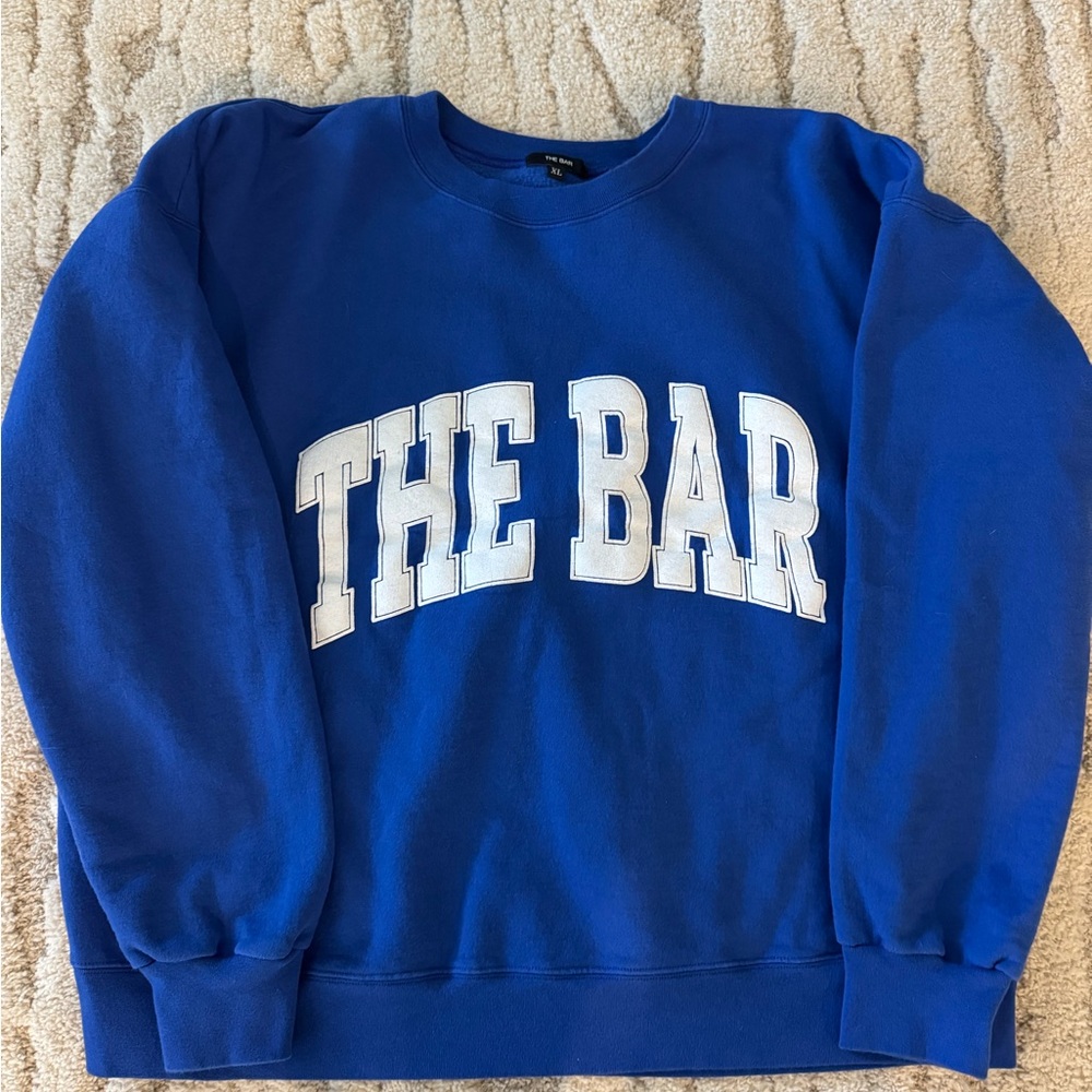 Women’s The Bar Sweatshirt Cobalt XL. Oversized fit. Great condition.